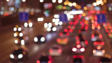 Trafik sıkışıklığı var yollarda Bulanık ışıklar