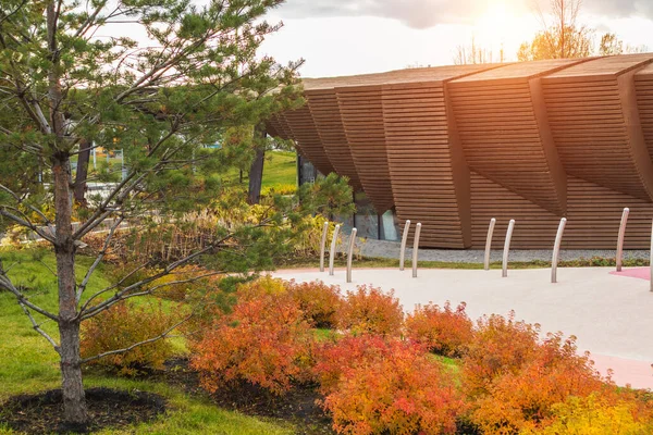 Arquitetura Moderna Mínima Parque Alta Tecnologia Formas Geométricas Exterior Concept — Fotografia de Stock