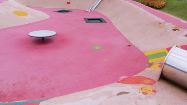 Parque Infantil Rosa Nuevo Estilo Moderno Diseño Minimalista Patio Architecture — Vídeos de Stock