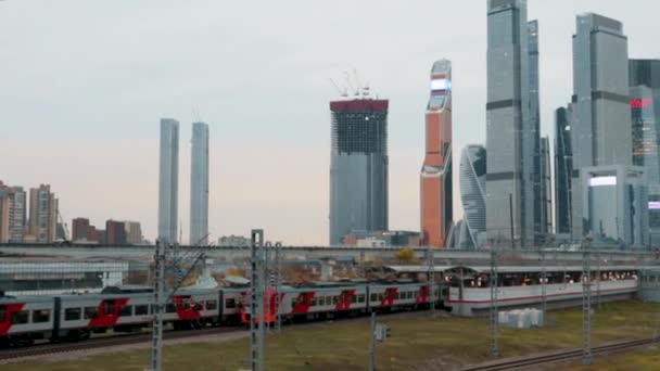 城市基础设施交通商务中心莫斯科市火车站电网背景 俄罗斯 莫斯科 16Okt2021 — 图库视频影像