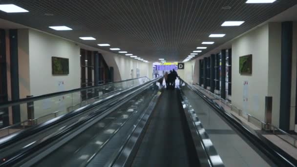 Przejście Terminalu Odlotów Lotniska Transport — Wideo stockowe