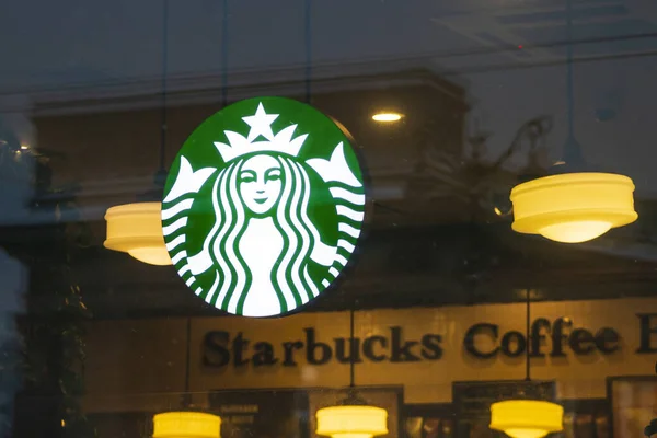Starbucks Kaffee Logo Seufzer Cafe Global Brand House Company Russia — Stockfoto
