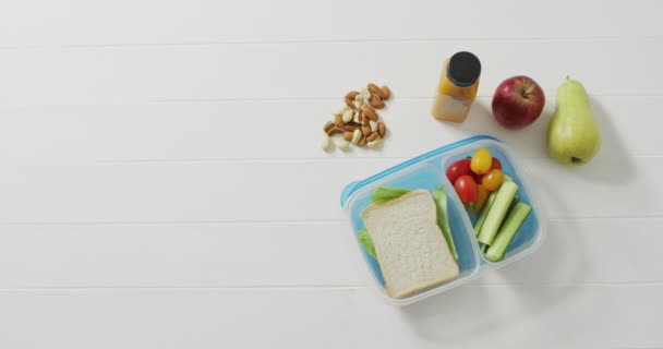 Vidéo Boîte Lunch Avec Sandwich Collations Légumes Sains Avec Des — Video