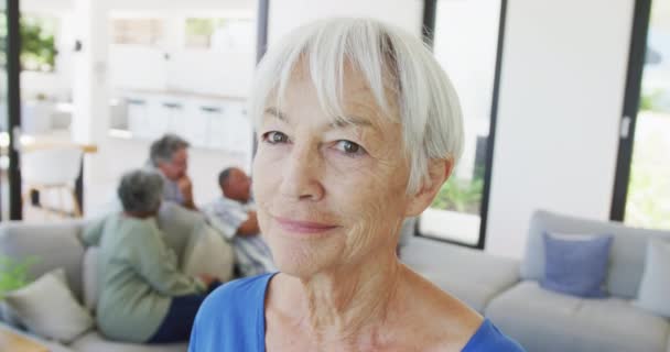 Portrait Happy Senior Caucasian Woman Other Seniors Retirement Home Healthy — Vídeo de stock