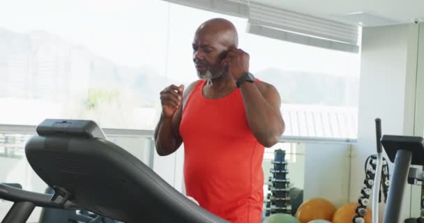 Video Thoughtful Senior African American Men Exercising Gym Retirement Lifestyle — Stock Video