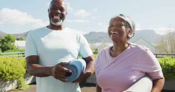 Happy Senior American African Couple Exercising Retirement Lifestyle Spending Time — Vídeo de Stock