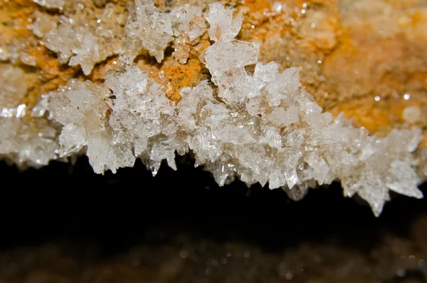 Dürzi Kristal Mağarası