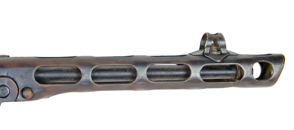 Ametralladora oxidada PPSH-41 aislada sobre fondo blanco — Foto de Stock