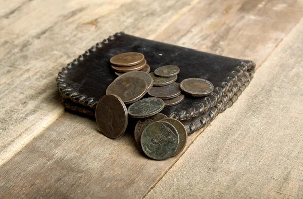 English Victorian pennies on the wooden table — Stock Photo, Image