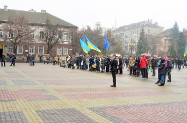 Ukrayna politik eylem muhalefet internopol