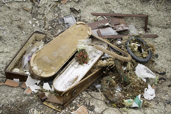 Coffins broken — Stock Photo, Image