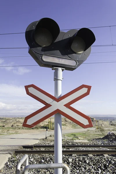 Trafiksignal i vägen för tåget — Stockfoto