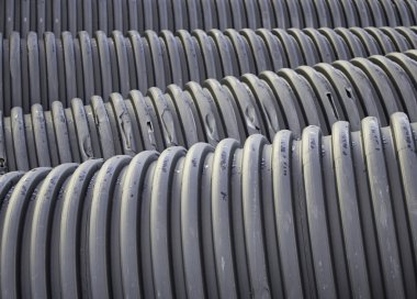 Bina plastik borular