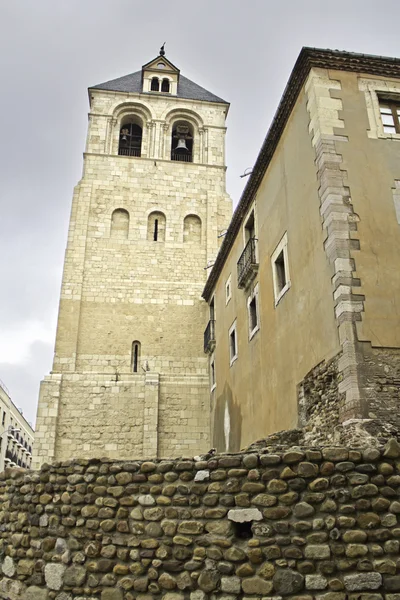 Campanário em leon — Fotografia de Stock