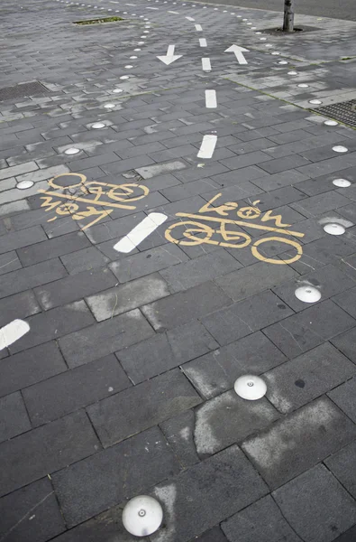 Bike lane in leon — Stock Photo, Image