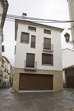 house ile sokak