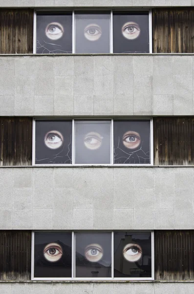 Edificio con ojos —  Fotos de Stock