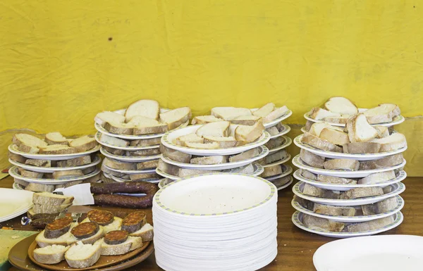 Dishes with bread — Stock Photo, Image