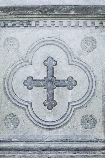 Krzyż kamienny religii — Zdjęcie stockowe