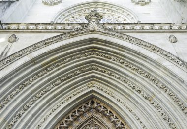 Kemerler Katedrali mimari