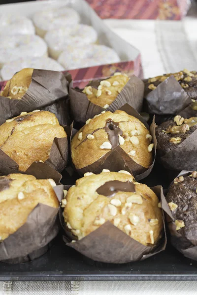 Pasteles con salsa de chocolate — Foto de Stock