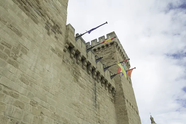 Замок з прапорами — стокове фото