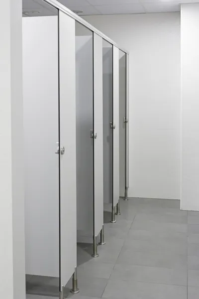 Genel tuvalet kapıları