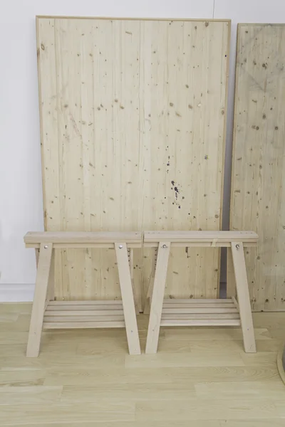 Dřevěné desky a stojan — Stock fotografie