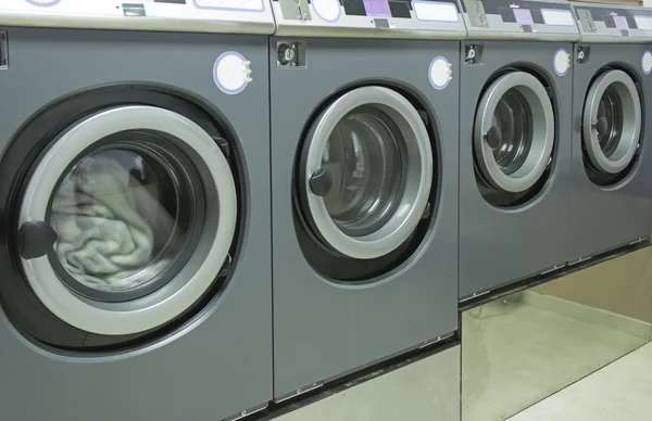Öffentliche Waschmaschinen — Stockfoto