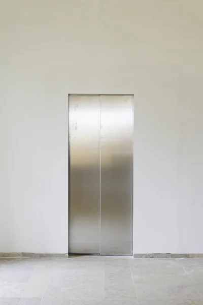 Elevator in building interior — Stock Photo, Image