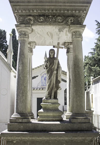 Jungfrauenkreuz — Stockfoto