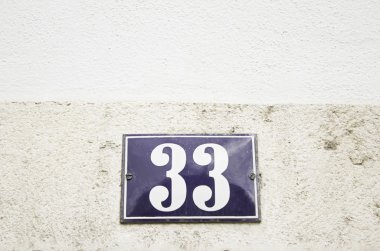 Otuz üç ev numarası