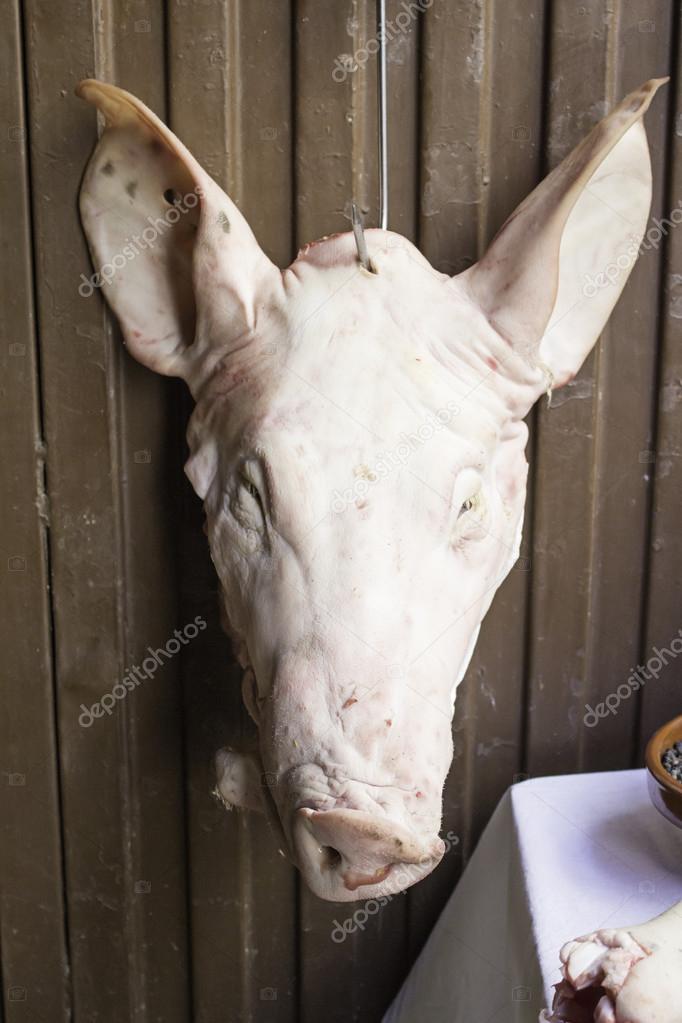Head of raw pork