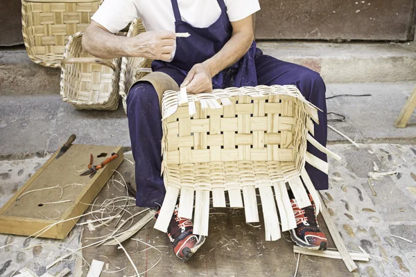 Making baskets — Stock Photo, Image