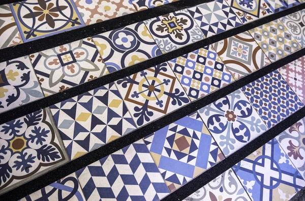 Azulejos Portugueses Detalhe Artesanal Escadas Construção Arquitetura — Fotografia de Stock