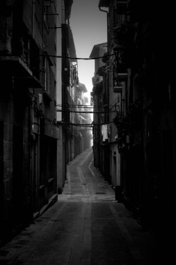 İspanya 'nın tarihi bir kasabasındaki eski caddenin ayrıntıları