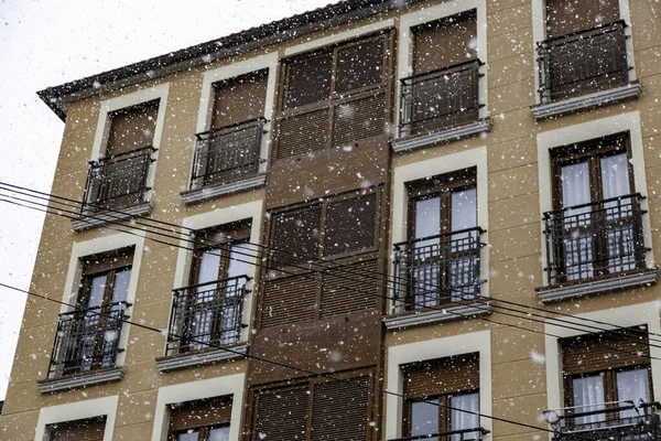 Snowy Ulica Miasta Burzliwe Zimne Krajobraz Miejski — Zdjęcie stockowe