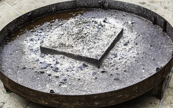 Detalhe Cinzas Extintas Churrasco — Fotografia de Stock
