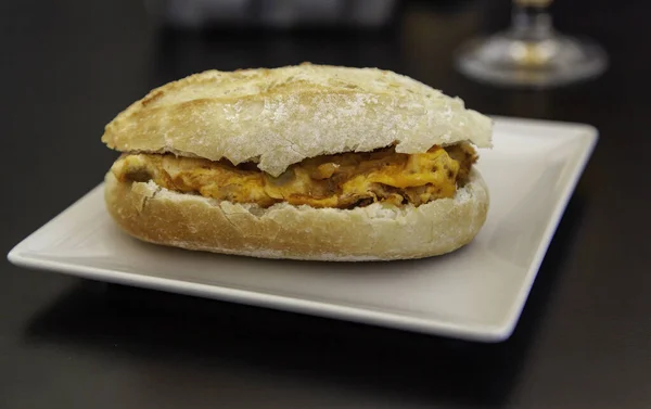 Typical Potato Omelette Sandwich — Stock fotografie