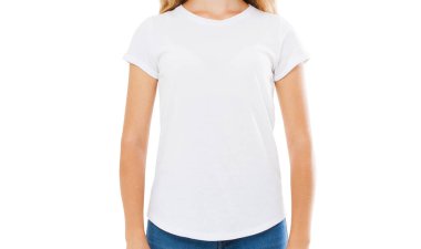 Beyaz tişörtlü kadın izole edilmiş görüntüyü kapat