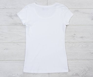 Beyaz tişört üst görünüm arkaplan boş gömleği