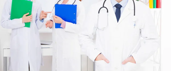 Doctor Posing Office Medical Staff — Stock Photo, Image