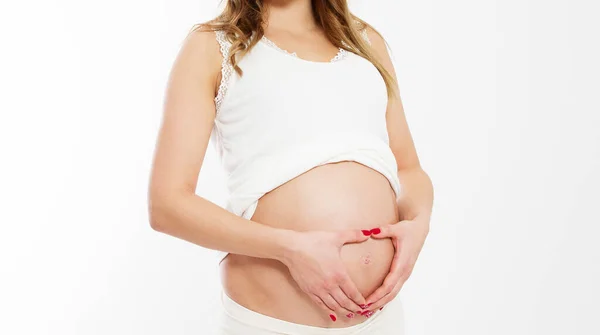 Nahaufnahme Von Einem Niedlichen Schwangerschaftsbauch Auf Weiß — Stockfoto