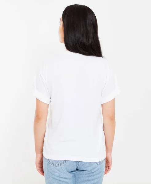 回顾年轻的韩国人 穿着空白白色T恤的亚洲黑发女人 T恤设计和人的观念 复制空间 — 图库照片