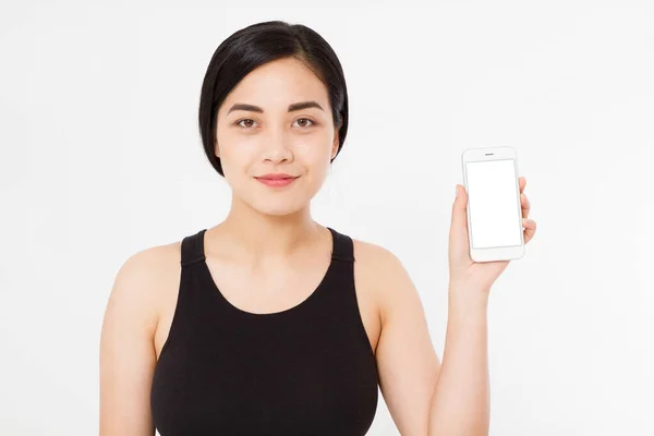 Sorrindo Asiático Japonês Mulher Segurar Branco Smartphone Celular Isolado Fundo — Fotografia de Stock