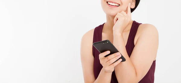 Menina Sorridente Segurando Smartphone Preto Celular Isolado Fundo Branco Advertising — Fotografia de Stock