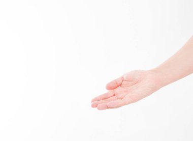 Açık adam bir şey tutun, beyaz üzerinde izole edilmiş bir şey, insan avuç içi jest yaparken beyaz izole edilmiş arka plan, yan görünüm, yakın çekim, kesme, kopyalama alanı az miktarda bir şey gösterir,