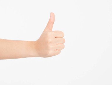 Beyaz arka planda izole edilmiş bir el ya da sayım gösteriyor. Model yap. Uzayı kopyala Şablon. Boşluk.