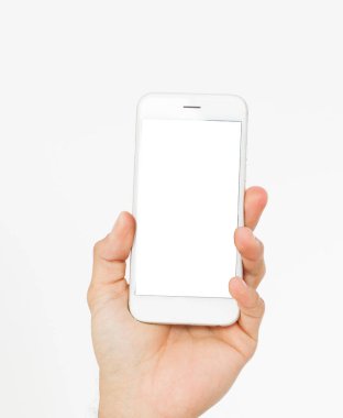 Erkek eli boş ekranlı telefon, beyaz arka planda izole edilmiş, içinde kırpma yolu, yeni mobil uygulamalar. Üst görünüm, taklit et, kopyala