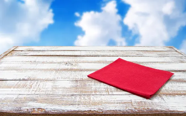 Paper Red Napkin Table Blurred Sky Background — Stock Photo, Image